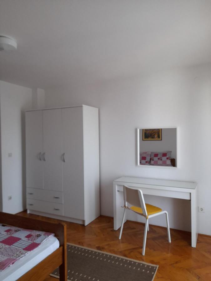 Apartment Gotovina Biograd Na Moru Exterior photo
